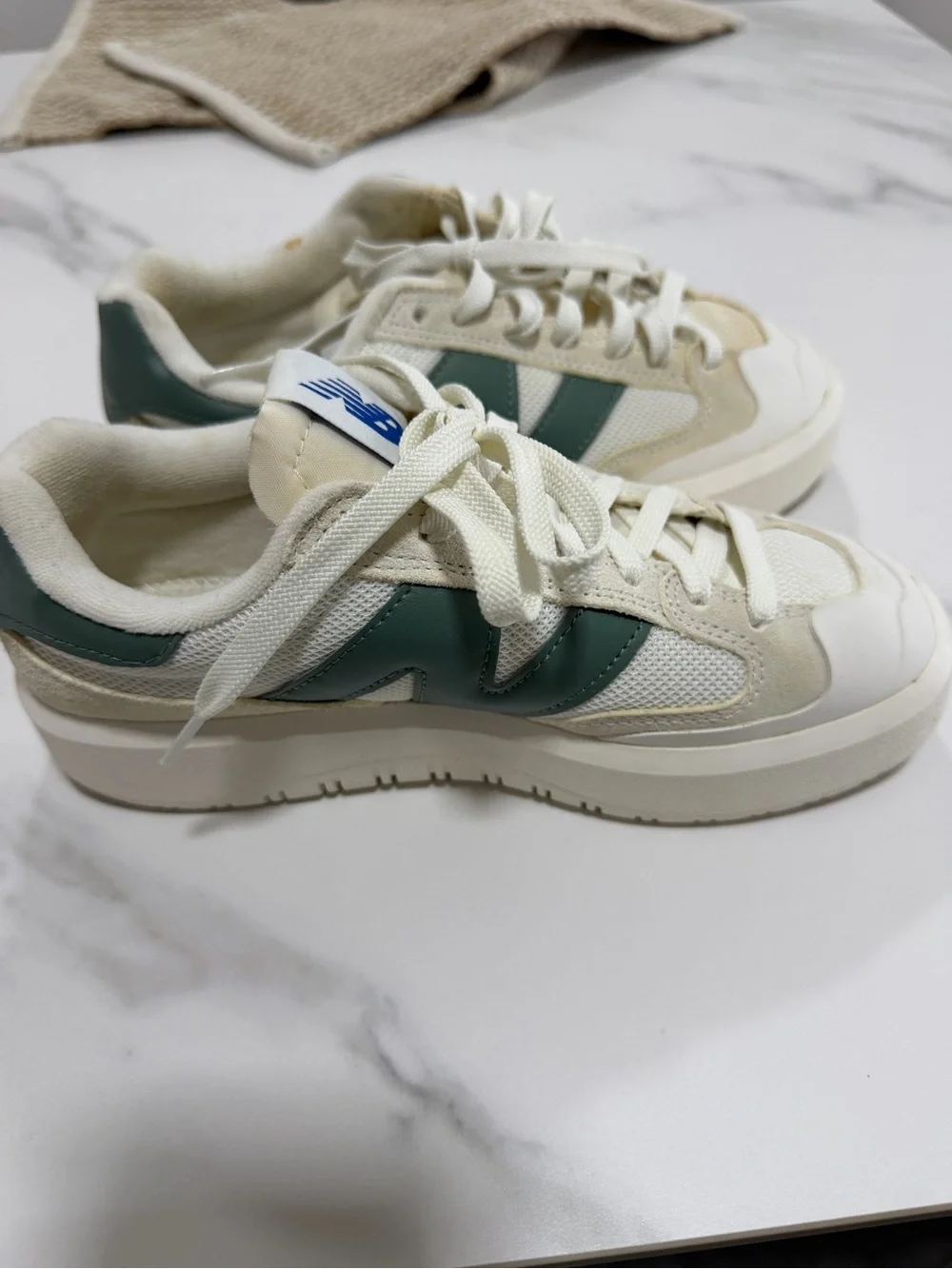 New Balance Cream and Green Women's Sneakers